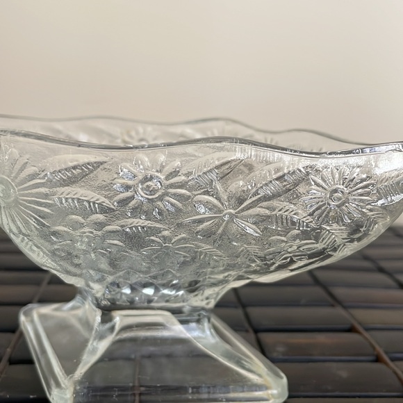 💕Vintage Indiana Glass , Pineapple & Floral Design - Picture 7 of 7